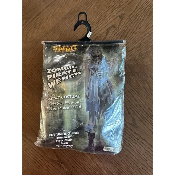 Spirit Halloween Pirate Zombie Womans Costume‎ Adult One Size Fits Most NWT - Picture 4 of 5